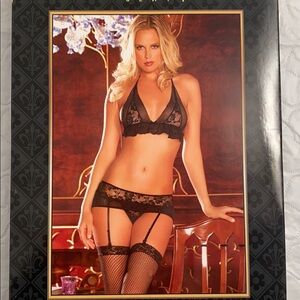 Rene Rofe 2 Pc black lace and mesh bra garter thong set